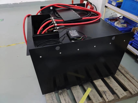 High-performance Toyota Forklift battery Charge Voltage 80V 300AH Net Weight 708kgs